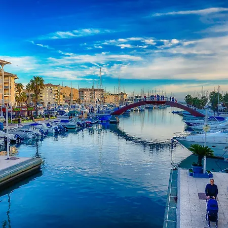 Hotel Atoll Restaurant 3*