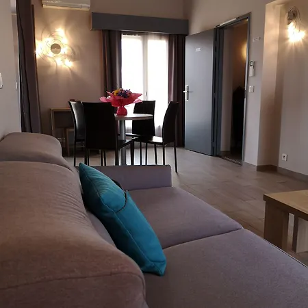 Hotel Atoll 3*