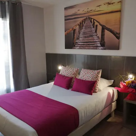 Atoll Hotel Frejus